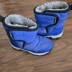 Kids Vibrant Blue Snow Boots